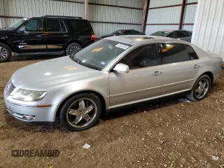 2004 Volkswagen Phaeton V8 z VIN WVWAF63D348008959, wystawiony jako Copart lot #63343254 z przebiegiem Nie podano mil oraz Tytuł czysty. Historia ofert i sprzedaży dostępna na DreamBid. Obrazek 1.