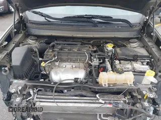 2019 Jeep Cherokee Latitude z VIN 1C4PJLCB2KD120503, wystawiony jako IAAI lot #42206232 z przebiegiem 115 714 mil mil oraz . Historia ofert i sprzedaży dostępna na DreamBid. Obrazek 10.