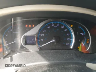 2011 Toyota Sienna XLE AAS with VIN 5TDYK3DC5BS094699, listed as a Copart auction lot 61583905 with 245,035 mi miles and Salvage title. Bid and sale history available at DreamBid. Image 9.