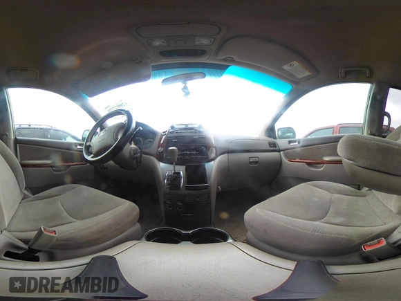 2004 Toyota Sienna XLE with VIN 5TDZA22CX4S205206, listed as a IAAI auction lot 42007779 with 173,794 mi miles. Bid and sale history available at carsss.com. Image 19.