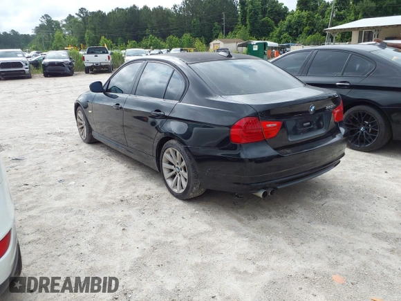 2009 BMW 3 Series 328i with VIN WBAPH775X9NM27054, listed as a IAAI auction lot 42449314 with 169,657 mi miles and . Bid and sale history available at DreamBid. Image 3.