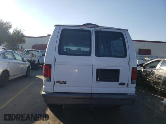 2004 Ford Econoline Passenger XL with VIN 1FMRE11W84HA50164, listed as a Copart auction lot 73438464 with 148,916 mi miles and Clean Title. Bid and sale history available at DreamBid. Image 6.