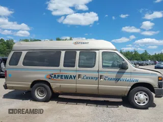 2013 Ford Econoline Cargo Commercial with VIN 1FTNS2EW8DDA88142, listed as a IAAI auction lot 42815258 with 326,304 mi miles and . Bid and sale history available at DreamBid. Image 13.