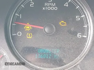 2007 Chevrolet Avalanche 3LT z VIN 3GNFK123X7G112836, wystawiony jako IAAI lot #41966619 z przebiegiem 136 017 mil mil oraz . Historia ofert i sprzedaży dostępna na DreamBid. Obrazek 7.