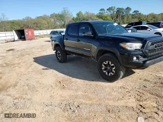 2017 Toyota Tacoma SR5 with VIN 5TFAZ5CN5HX035960, listed as a Copart auction lot 50490075 with 191,231 mi miles and Salvage Title. Bid and sale history available at carsss.com. Image 11.