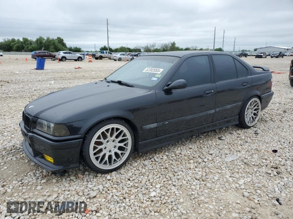 1998 BMW M3 z VIN WBSCD9320WEE09027, wystawiony jako Copart lot #52202055 z przebiegiem 244 452 mil mil oraz Czysty tytuł • Clean title. Historia ofert i sprzedaży dostępna na DreamBid. Obrazek 1.