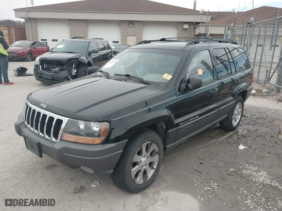 2001 Jeep Grand Cherokee Laredo with VIN 1J4GW48N91C644952, listed as a IAAI auction lot 40825099 with 1 mi miles. Bid and sale history available at carsss.com. Image 2.