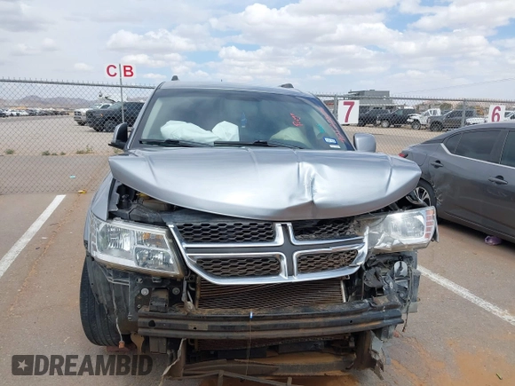 2018 Dodge Journey SXT z VIN 3C4PDCBB0JT361784, wystawiony jako IAAI lot #42172506 z przebiegiem 135 273 mil mil oraz . Historia ofert i sprzedaży dostępna na DreamBid. Obrazek 12.