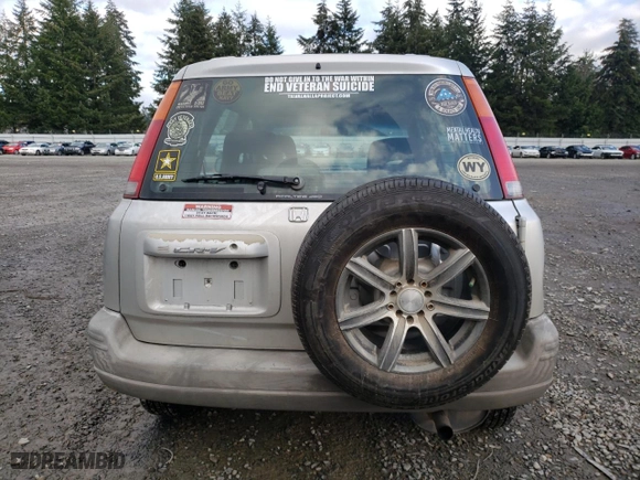 2000 Honda CR-V LX with VIN JHLRD1749YC054162, listed as a Copart auction lot 88889985 with 462,565 mi miles and Salvage Title. Bid and sale history available at carsss.com. Image 6.