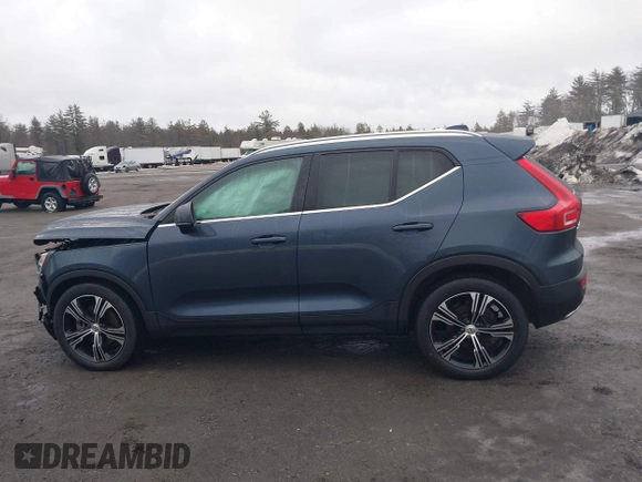 2020 Volvo XC40 Inscription z VIN YV4162UL9L2264634, wystawiony jako IAAI lot #41717331 z przebiegiem 36 243 mil mil oraz . Historia ofert i sprzedaży dostępna na DreamBid. Obrazek 14.