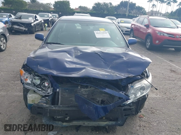 2011 Toyota Camry LE with VIN 4T1BF3EK4BU765691, listed as a IAAI auction lot 41575939 with 164,829 mi miles. Bid and sale history available at carsss.com. Image 6.