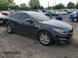 2017 Kia Optima LX z VIN 5XXGT4L36HG152748, wystawiony jako Copart lot #60788595 z przebiegiem 102 972 mil mil oraz Szkoda całkowita • Salvage title. Historia ofert i sprzedaży dostępna na DreamBid. Obrazek 4.