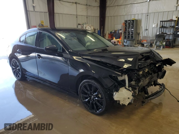 2024 Mazda 3 S Select Sport with VIN 3MZBPABM4RM400354, listed as a Copart auction lot 48822025 with 29,728 mi miles and Clean title. Bid and sale history available at DreamBid. Image 4.