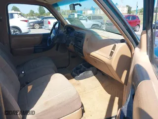 1996 Ford Ranger XL with VIN 1FTCR14U2TPB41329, listed as a IAAI auction lot 40135988 with 119,381 mi miles. Bid and sale history available at carsss.com. Image 5.