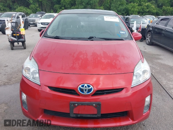 2010 Toyota Prius II with VIN JTDKN3DU1A0148782, listed as a IAAI auction lot 42146946 with 215,379 mi miles. Bid and sale history available at carsss.com. Image 6.