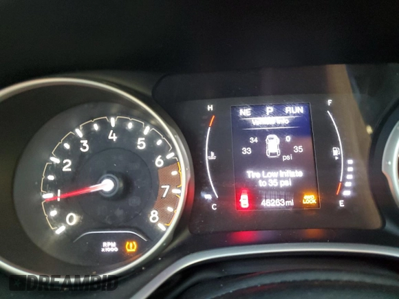2019 Jeep Compass Latitude with VIN 3C4NJDBB7KT849802, listed as a Copart auction lot 73224754 with 46,263 mi miles and Salvage Title. Bid and sale history available at DreamBid. Image 9.