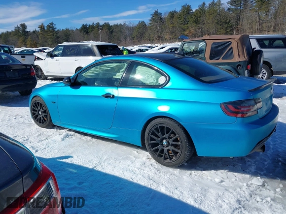 2009 BMW 3 Series 335i xDrive with VIN WBAWC73549E068560, listed as a IAAI auction lot 41553786 with Not provided miles and . Bid and sale history available at DreamBid. Image 14.