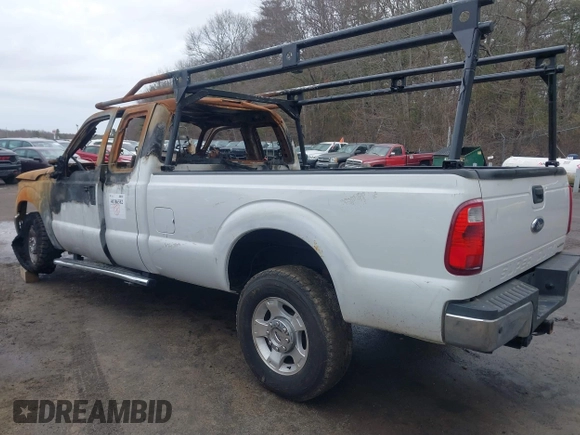 2016 Ford Super Duty F-250 SRW XLT with VIN 1FT7X2B63GED44040, listed as a IAAI auction lot 40386582 with 1 mi miles. Bid and sale history available at carsss.com. Image 3.