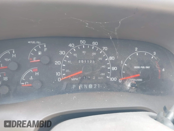 2000 Ford F-250 XL with VIN 1FTNX21F7YEC30939, listed as a IAAI auction lot 41495195 with 251,123 mi miles and . Bid and sale history available at DreamBid. Image 7.