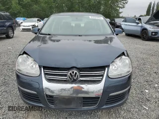 2010 Volkswagen Jetta Limited Edition z VIN 3VWRZ7AJ7AM040861, wystawiony jako Copart lot #63333995 z przebiegiem 189 482 mil mil oraz Szkoda całkowita • Salvage title. Historia ofert i sprzedaży dostępna na DreamBid. Obrazek 5.