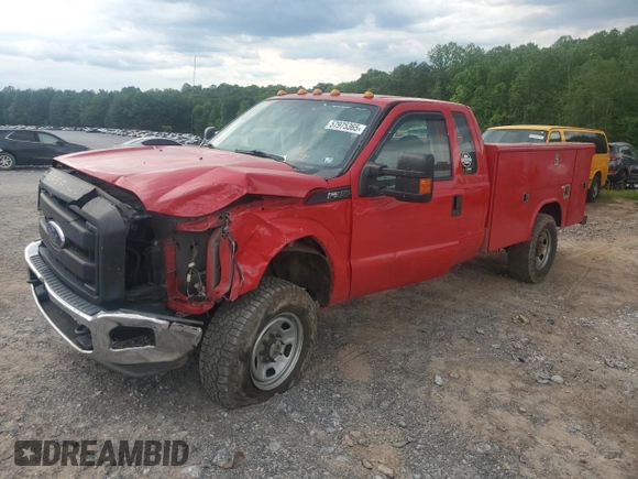 2013 Ford F-350 with VIN 1FD8X3F60DEB00261, listed as a Copart auction lot 57975365 with 221,878 mi miles and Salvage title. Bid and sale history available at DreamBid. Image 1.