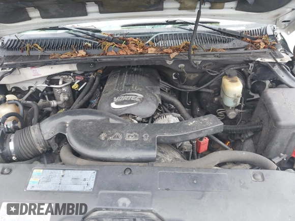 2002 Chevrolet Suburban LT with VIN 1GNFK16Z02J124869, listed as a IAAI auction lot 41865601 with 1 mi miles. Bid and sale history available at carsss.com. Image 10.
