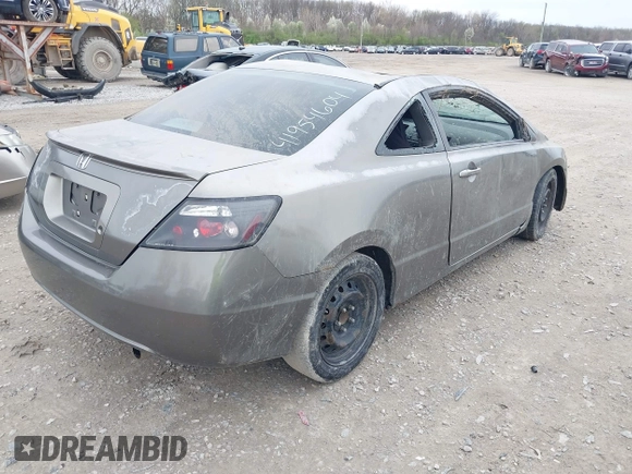 2008 Honda Civic Cpe LX with VIN 2HGFG12608H560476, listed as a IAAI auction lot 41954604 with 288,649 mi miles. Bid and sale history available at carsss.com. Image 4.