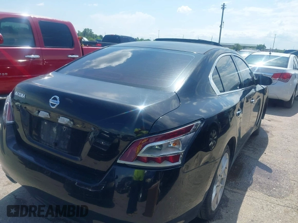 2014 Nissan Maxima S with VIN 1N4AA5AP3EC484753, listed as a IAAI auction lot 42073032 with Not Provided miles and . Bid and sale history available at DreamBid. Image 4.