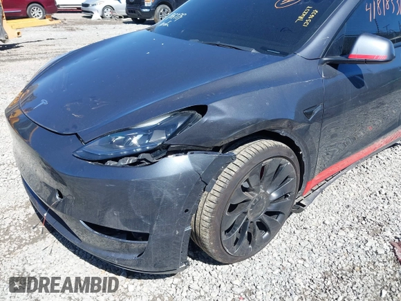 2021 Tesla Model Y Performance with VIN 5YJYGDEF1MF268405, listed as a IAAI auction lot 41818331 with 43,621 mi miles and . Bid and sale history available at DreamBid. Image 6.
