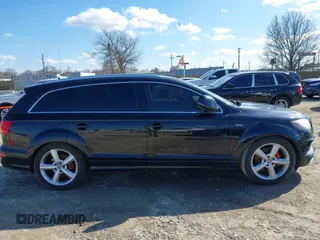 2013 Audi Q7 3.0T S line Prestige with VIN WA1DGAFE3DD007684, listed as a IAAI auction lot 41874449 with 159,713 mi miles. Bid and sale history available at carsss.com. Image 13.