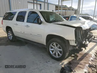 2010 GMC Yukon XL Denali with VIN 1GKUKMEF6AR146632, listed as a Copart auction lot 43939415 with 165,204 mi miles and Salvage Title. Bid and sale history available at carsss.com. Image 4.