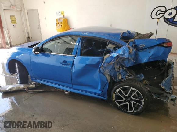 2025 Nissan Sentra SR z VIN 3N1AB8DV6SY308742, wystawiony jako Copart lot #60685715 z przebiegiem 8 751 mil mil oraz Szkoda całkowita • Salvage title. Historia ofert i sprzedaży dostępna na DreamBid. Obrazek 2.