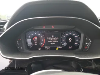 2019 Audi Q3 Premium Plus with VIN WA1BECF31K1082406, listed as a Copart auction lot 58633173 with 7,619 mi miles. Bid and sale history available at carsss.com. Image 9.