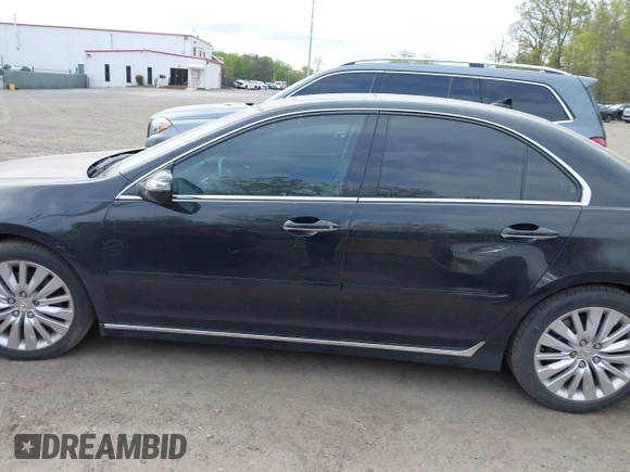 2011 Acura RL Technology with VIN JH4KB2F63BC000925, listed as a IAAI auction lot 42082074 with 117,491 mi miles and . Bid and sale history available at DreamBid. Image 14.