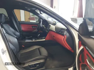 2015 BMW 4 Series 435i xDrive z VIN WBA4B3C53FD669771, wystawiony jako IAAI lot #41835401 z przebiegiem 145 570 mil mil oraz . Historia ofert i sprzedaży dostępna na DreamBid. Obrazek 5.