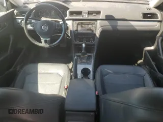 2015 Volkswagen Passat SE with VIN 1VWBV7A39FC052341, listed as a Copart auction lot 55691835 with 203,621 mi miles and Salvage title. Bid and sale history available at DreamBid. Image 8.