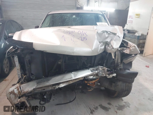 2007 Chevrolet Silverado 1500 Work Truck with VIN 2GCEC19C771603879, listed as a IAAI auction lot 42086392 with 307,745 mi miles and . Bid and sale history available at DreamBid. Image 6.