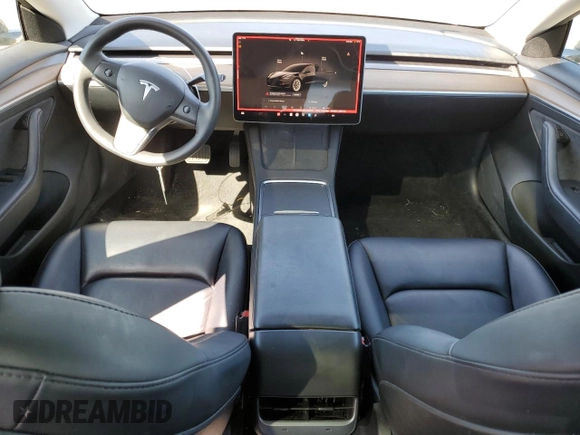 2023 Tesla Model 3 z VIN 5YJ3E1EA2PF449956, wystawiony jako Copart lot #64069715 z przebiegiem 40 098 mil mil oraz Szkoda całkowita • Salvage title. Historia ofert i sprzedaży dostępna na DreamBid. Obrazek 8.