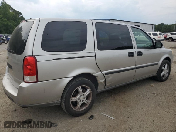 2007 Chevrolet Uplander LS Fleet z VIN 1GNDV23167D116932, wystawiony jako Copart lot #70323424 z przebiegiem 129 850 mil mil oraz Szkoda całkowita • Salvage title. Historia ofert i sprzedaży dostępna na DreamBid. Obrazek 3.