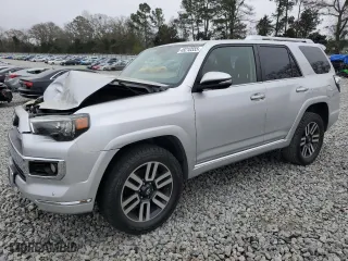 2014 Toyota 4Runner SR5 with VIN JTEZU5JR2E5076962, listed as a Copart auction lot 49210555 with 221,041 mi miles and Salvage Title. Bid and sale history available at carsss.com. Image 1.