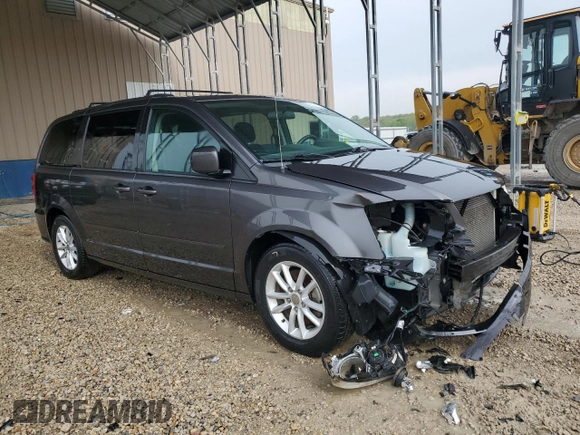 2016 Dodge Grand Caravan SXT with VIN 2C4RDGCG5GR374875, listed as a Copart auction lot 45921945 with 121,366 mi miles and Non Repairable. Bid and sale history available at carsss.com. Image 4.