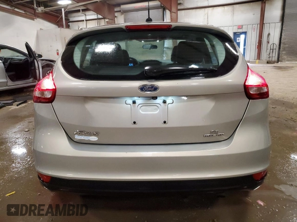 2015 Ford Focus SE with VIN 1FADP3K21FL301774, listed as a Copart auction lot 52552735 with 115,401 mi miles and Clean Title. Bid and sale history available at carsss.com. Image 6.