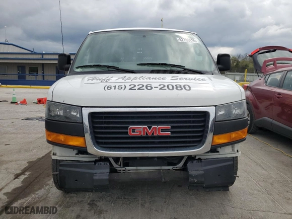 2019 GMC Savana Cargo Van with VIN 1GTW7AFG4K1216429, listed as a Copart auction lot 52788415 with 193,405 mi miles and Salvage Title. Bid and sale history available at carsss.com. Image 5.