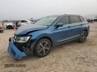 2019 Volkswagen Tiguan SE z VIN 3VV3B7AX0KM074807, wystawiony jako Copart lot #55571725 z przebiegiem 65 943 mil mil oraz Szkoda całkowita • Salvage title. Historia ofert i sprzedaży dostępna na DreamBid. Obrazek 1.