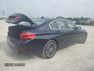 2020 BMW 5 Series 530i with VIN WBAJR3C00LWW70329, listed as a Copart auction lot 62140015 with 26,563 mi miles and Salvage title. Bid and sale history available at DreamBid. Image 3.