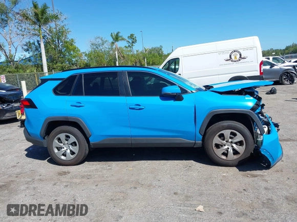 2019 Toyota RAV4 LE with VIN 2T3K1RFV6KW026338, listed as a IAAI auction lot 41763193 with 152,909 mi miles. Bid and sale history available at carsss.com. Image 13.