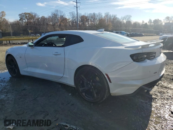 2019 Chevrolet Camaro 2SS z VIN 1G1FG1R7XK0153217, wystawiony jako Copart lot #82343044 z przebiegiem 59 058 mil mil oraz Szkoda całkowita • Salvage title. Historia ofert i sprzedaży dostępna na DreamBid. Obrazek 2.