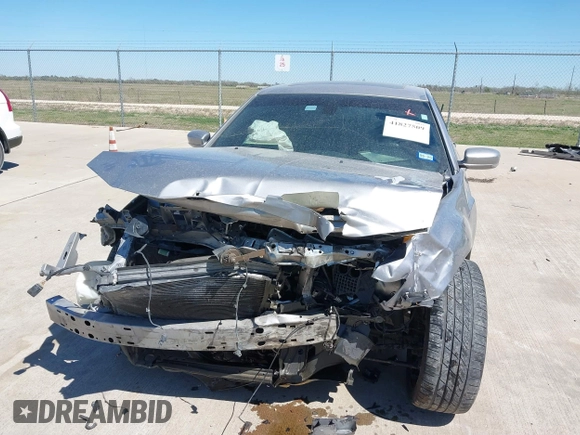 2018 Chrysler 300 with VIN 2C3CCABG2JH245095, listed as a IAAI auction lot 41827509 with 156,617 mi miles. Bid and sale history available at carsss.com. Image 6.