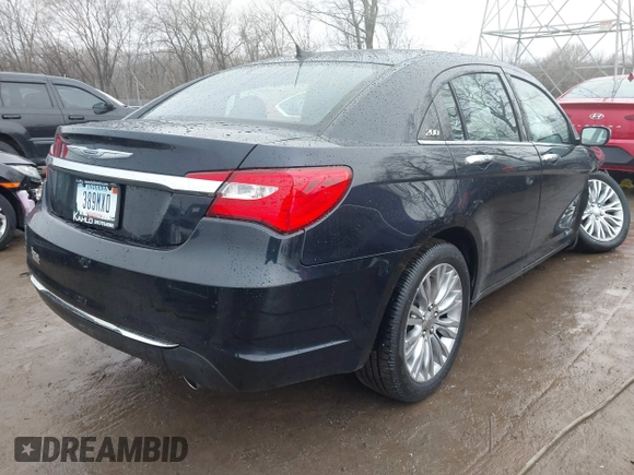2012 Chrysler 200 Limited with VIN 1C3CCBCG0CN326725, listed as a IAAI auction lot 41513027 with 118,238 mi miles and . Bid and sale history available at DreamBid. Image 4.