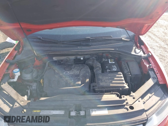 2019 Volkswagen Tiguan SE with VIN 3VV2B7AX9KM136359, listed as a IAAI auction lot 41426441 with 140,891 mi miles and . Bid and sale history available at DreamBid. Image 10.